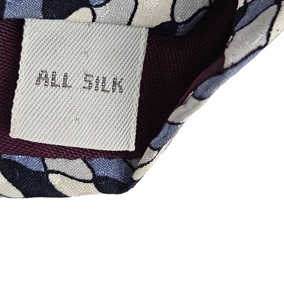 Bachrach All Silk Red Blue White Geometric Pattern Mens Necktie - Picture 5 of 8